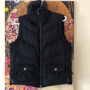 Jacob Connexion puffer vest in black, size M